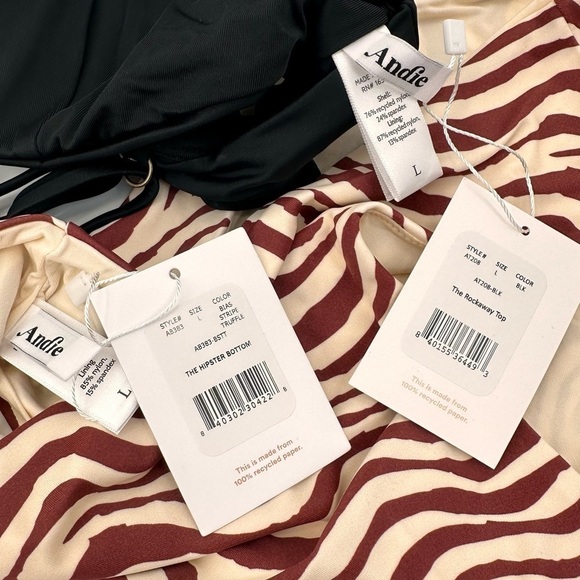 Andie Swim Bikini Black Rockaway Top + Stripe Hipster Bottom Size Large NEW - Picture 2 of 3